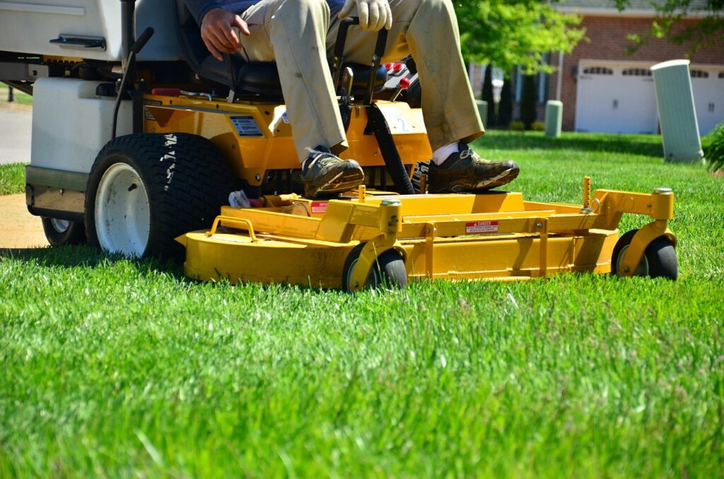 Enhancing Lawn Health With Remote-Controlled Mowers: Best Practices