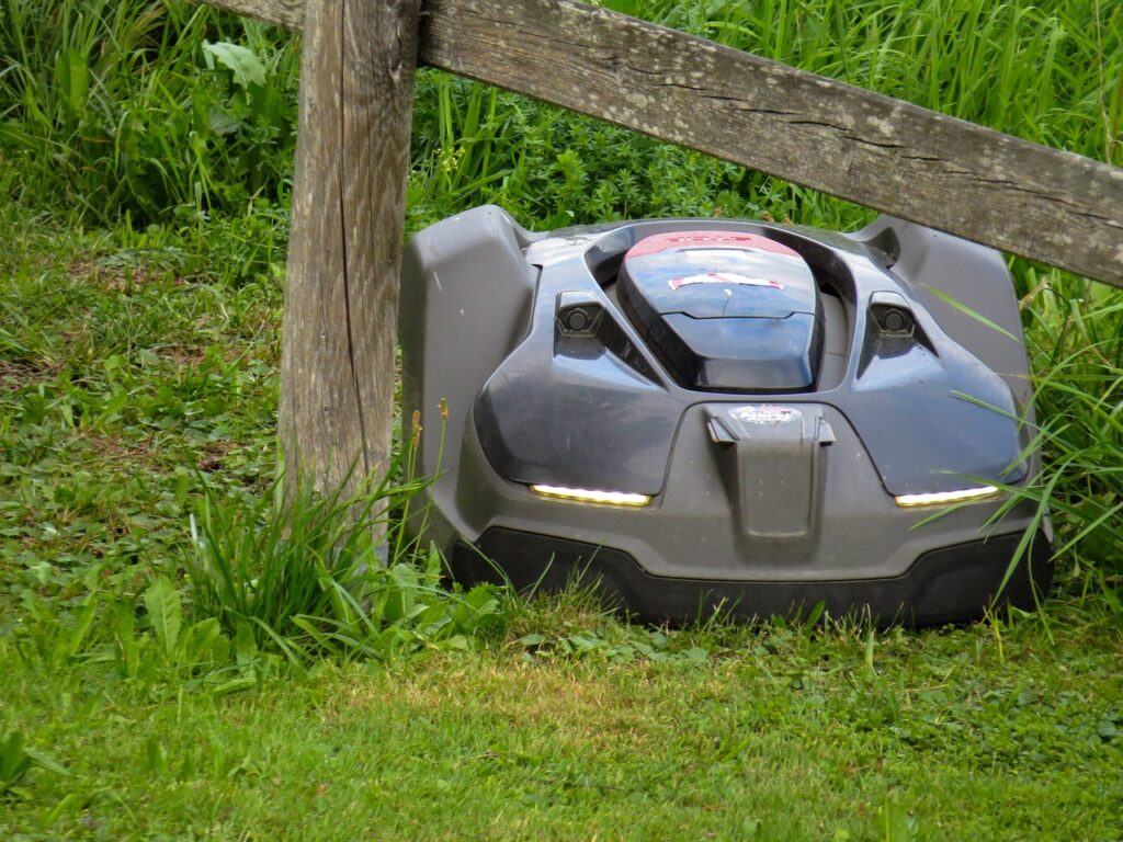 Husqvarna AutomowerÂ® 115H Robotic Lawn Mower (Bluetooth)